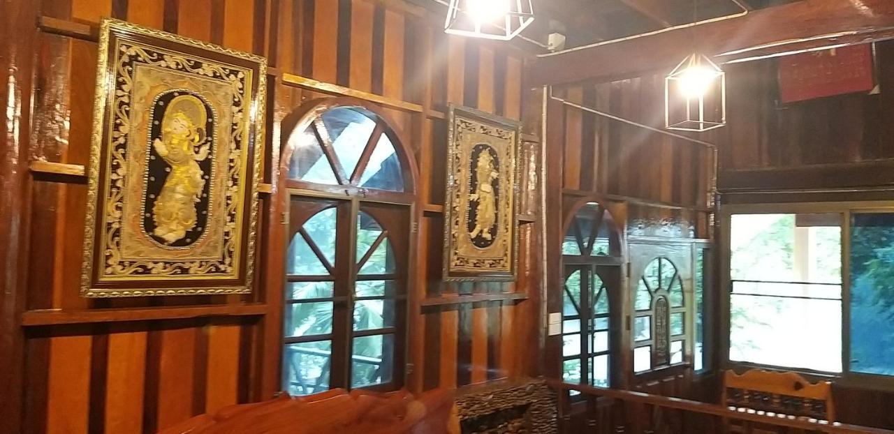 Ratmanee House Hotell Kanchanaburi City Exteriör bild