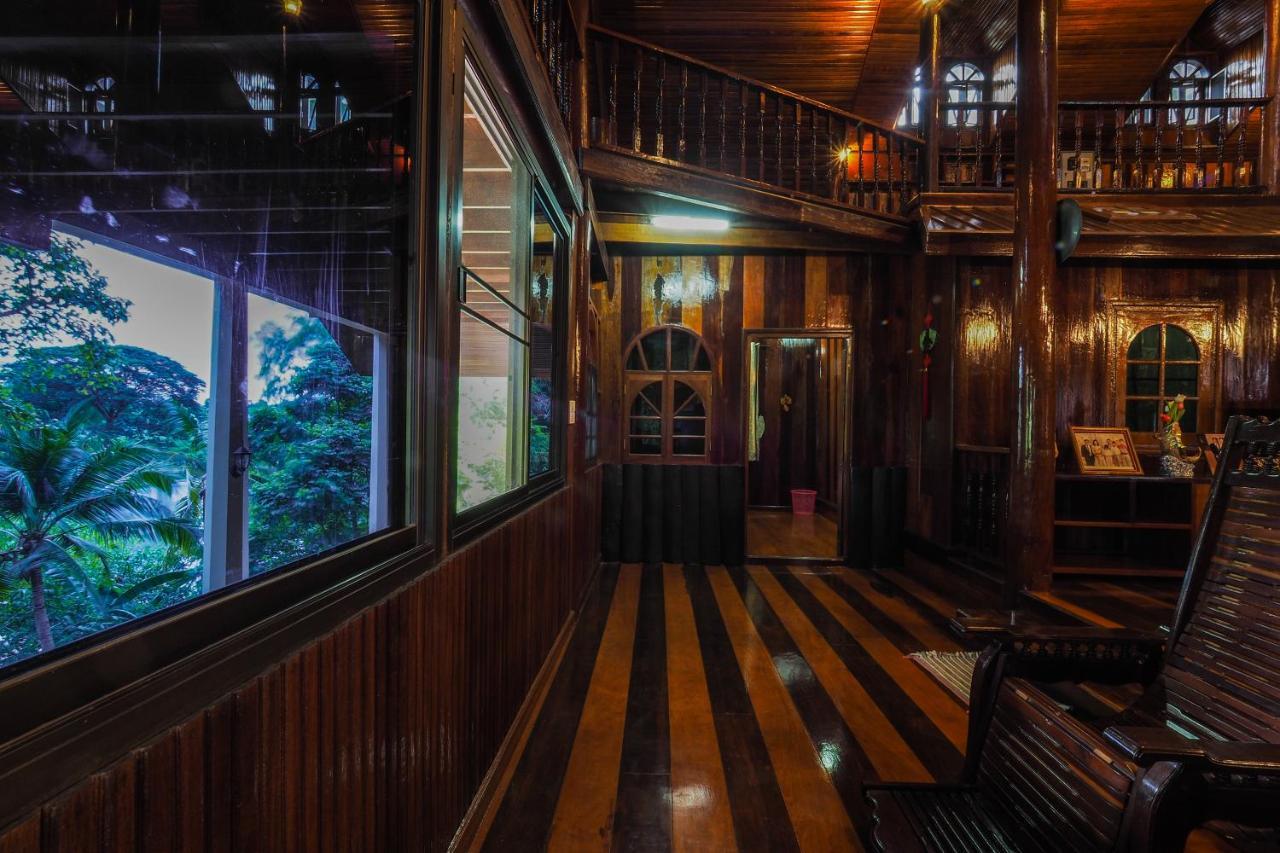 Ratmanee House Hotell Kanchanaburi City Exteriör bild