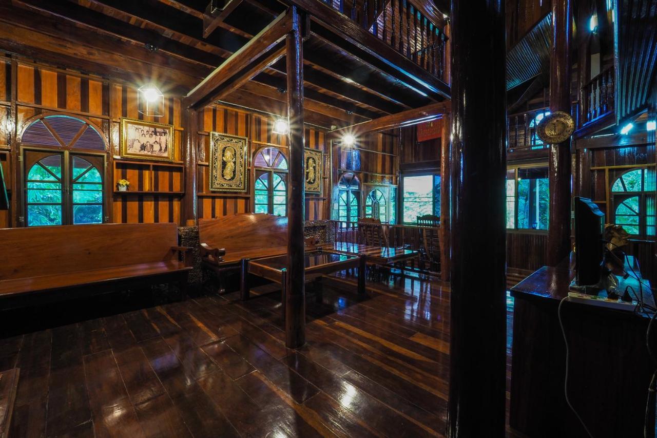 Ratmanee House Hotell Kanchanaburi City Exteriör bild